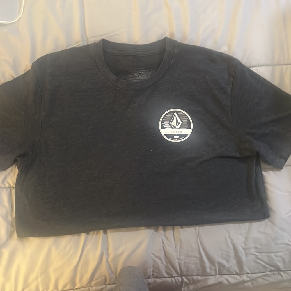 Volcom - Picture 2 of 2